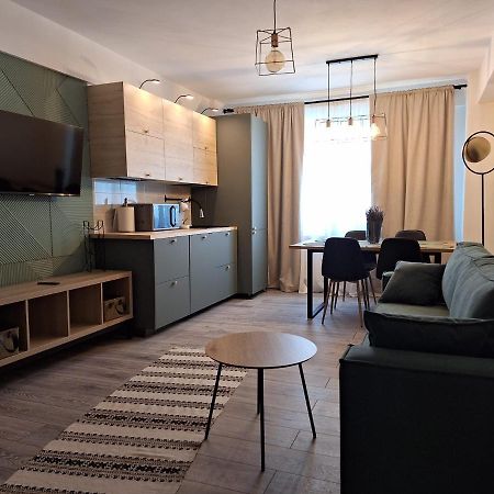 Citadel View Apartment Targu Neamt Ngoại thất bức ảnh